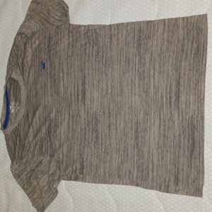 Hollister Tee